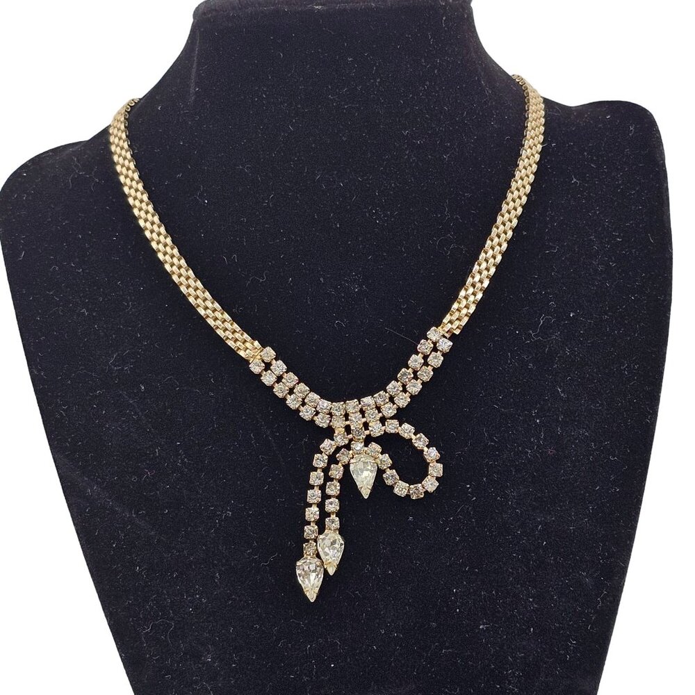 Vintage Gold-Tone Rhinestone Necklace With Teardrop Accents